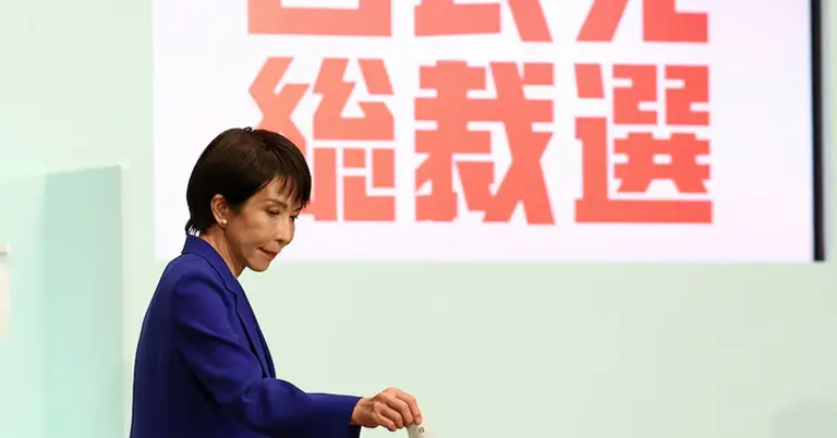 বনির্বাচিত দলপ্রধান সানায়ে তাকাইচি